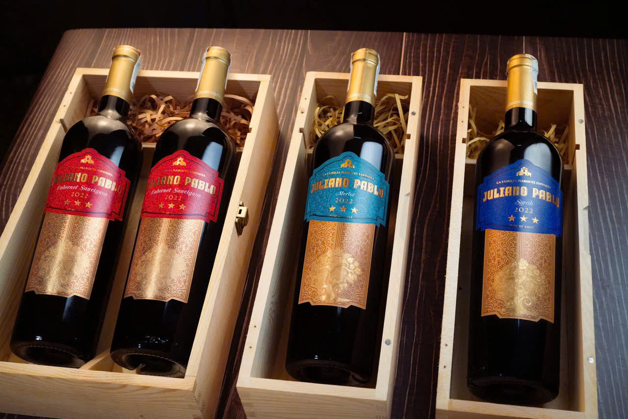 rượu vang Juliano Pablo Chile 2022